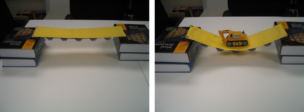 K'NEX bridge model 1 supported (left) and loaded (right).